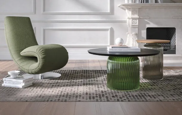 Soffio Elite glass coffee table with wooden top by Tonin Casa.