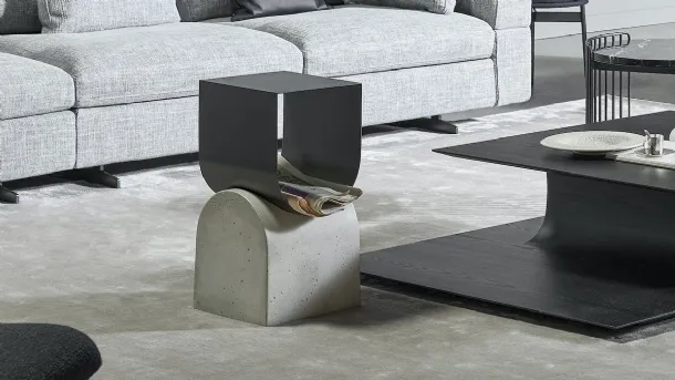 Design magazine rack coffee table Vague in metal and concrete by Bonaldo.