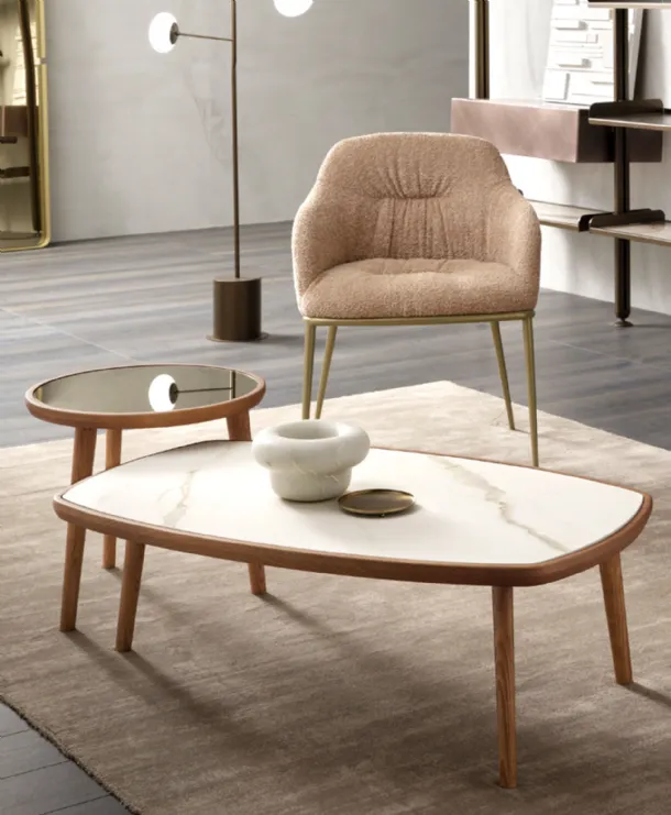 Wood coffee table in solid wood with ceramic top by Riflessi.