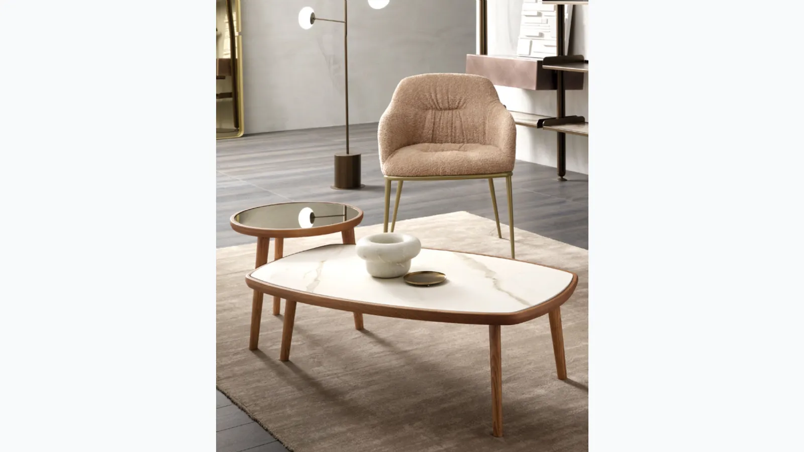 Wood coffee table in solid wood with ceramic top by Riflessi.