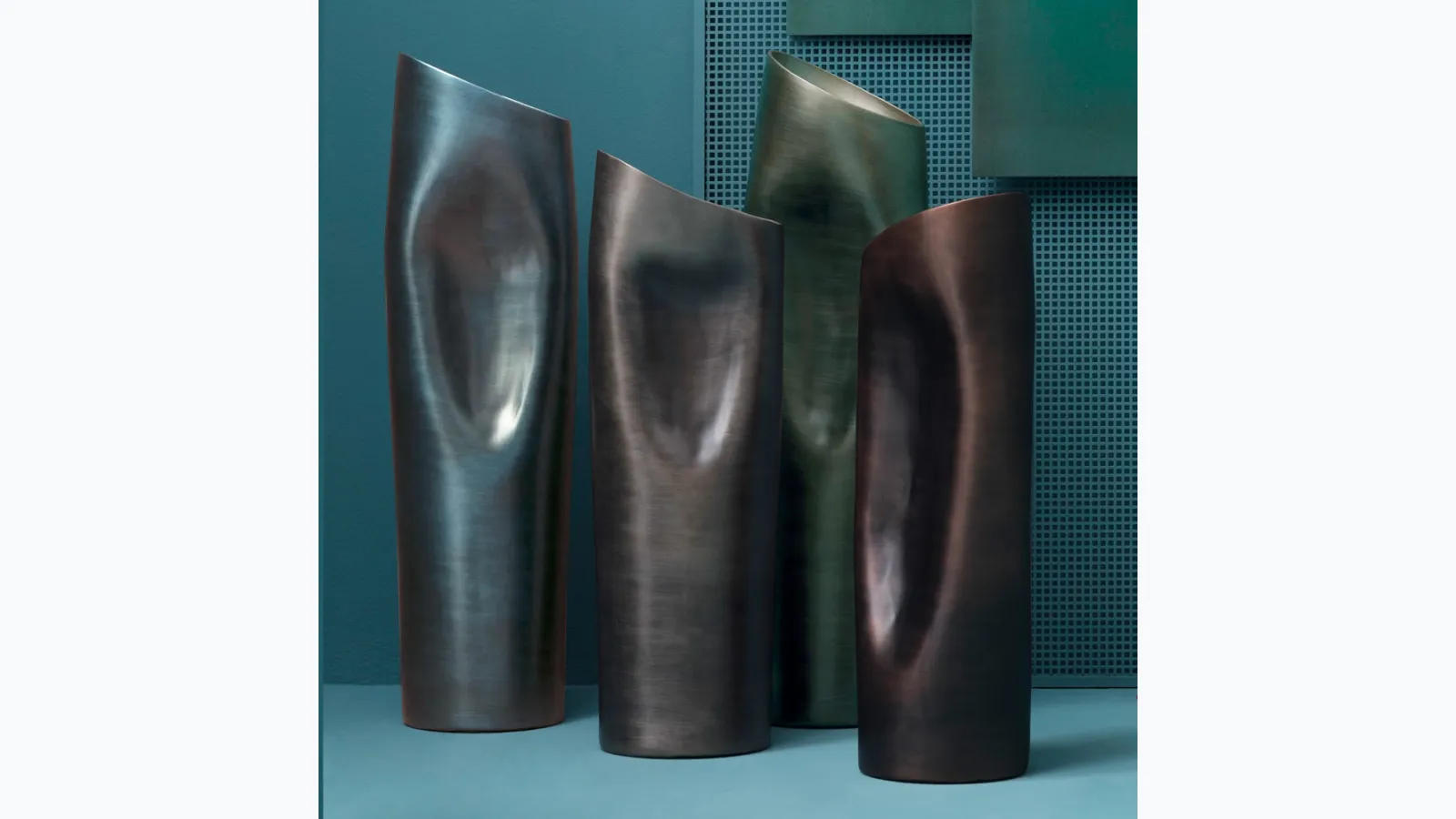 Florence vase by Adriani and Rossi