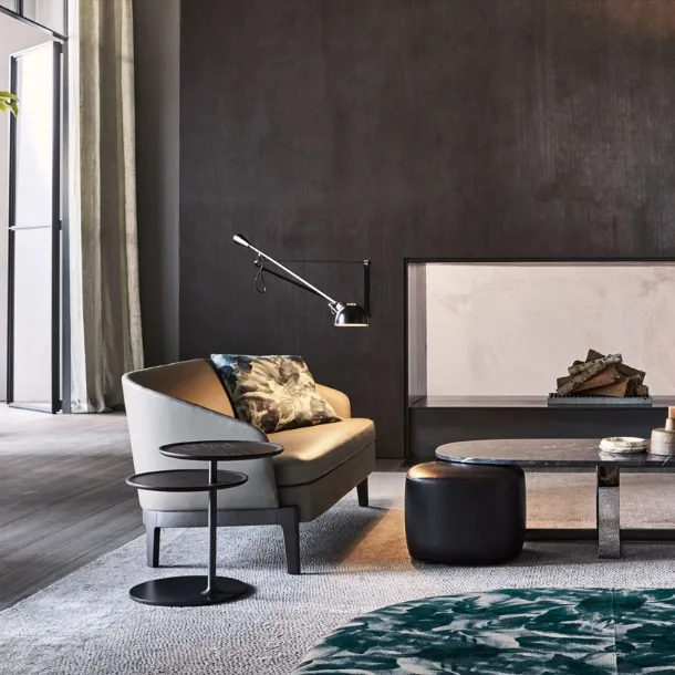 Coffee Table Near Molteni & C Table