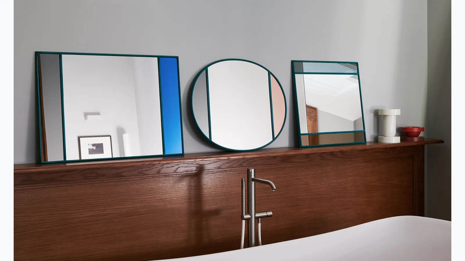 Wall mirrors with rubber frame and glass with colored bands Vitrail by Magis