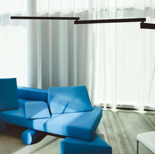 Extensible Black Flag wall lamp by Flos.