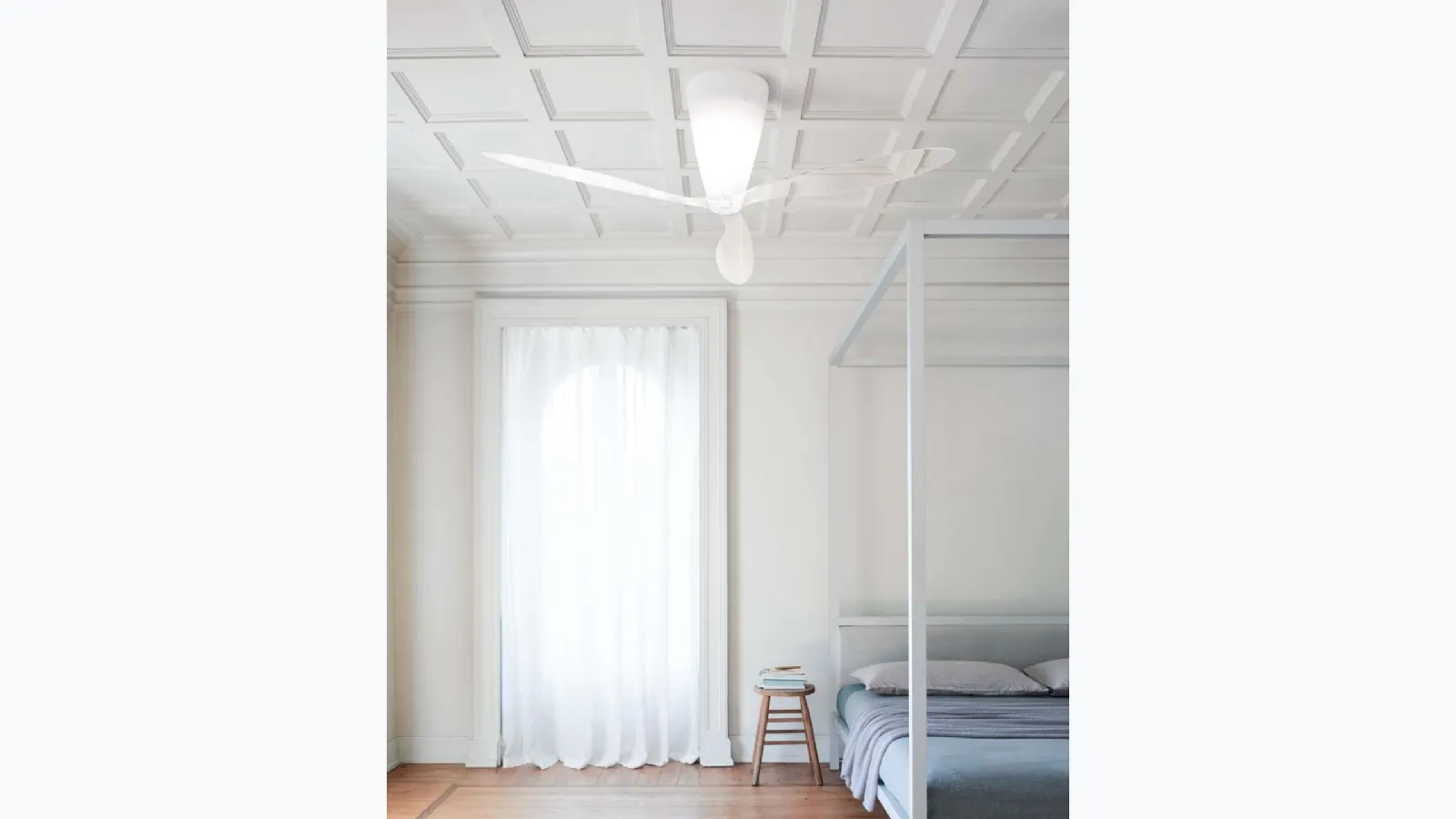 Blow ceiling fan lamp by Luceplan.