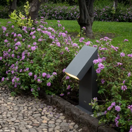 Chilone outdoor lamp by Artemide