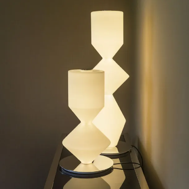 Costantina Opal table lamp by Mogg