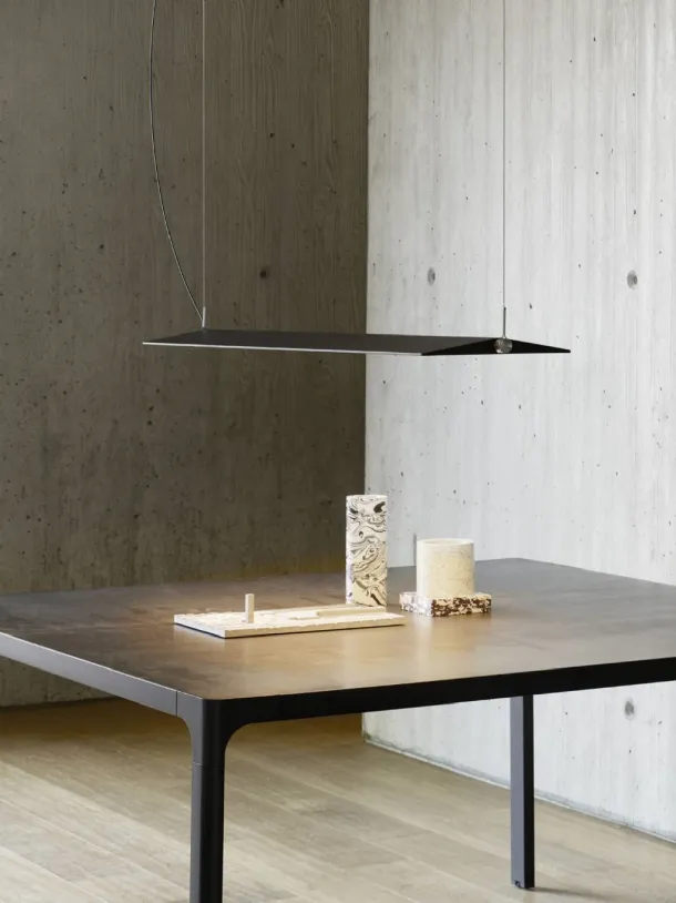 Hanging aluminum lamp Barn by Luceplan.