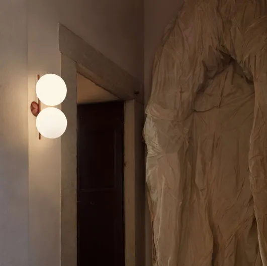 IC Ceiling Wall Double wall lamp by Flos.