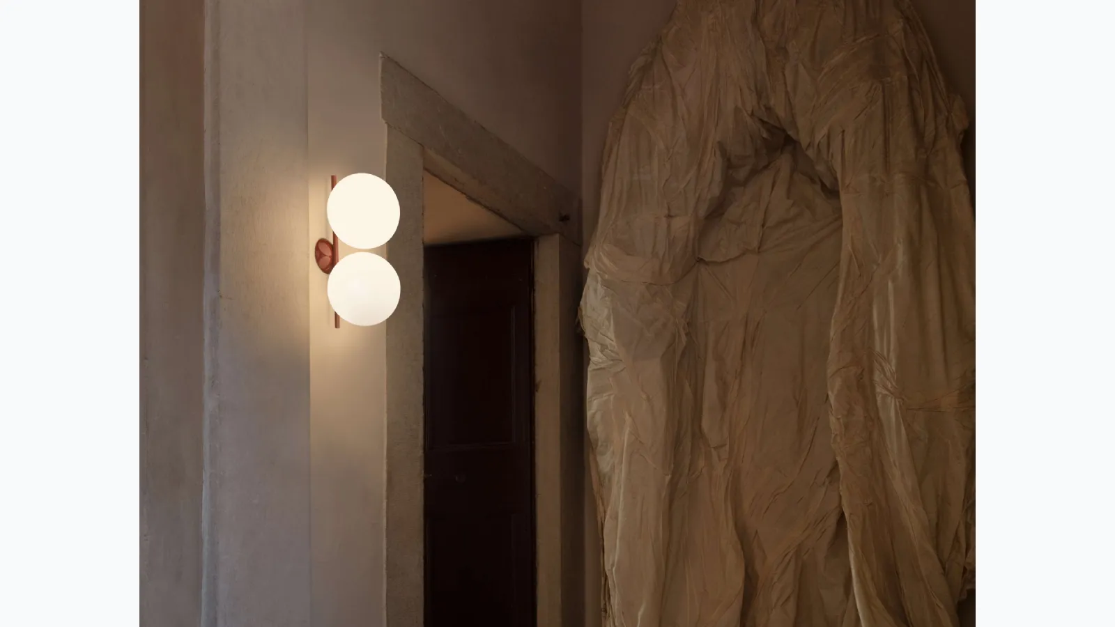 IC Ceiling Wall Double wall lamp by Flos.