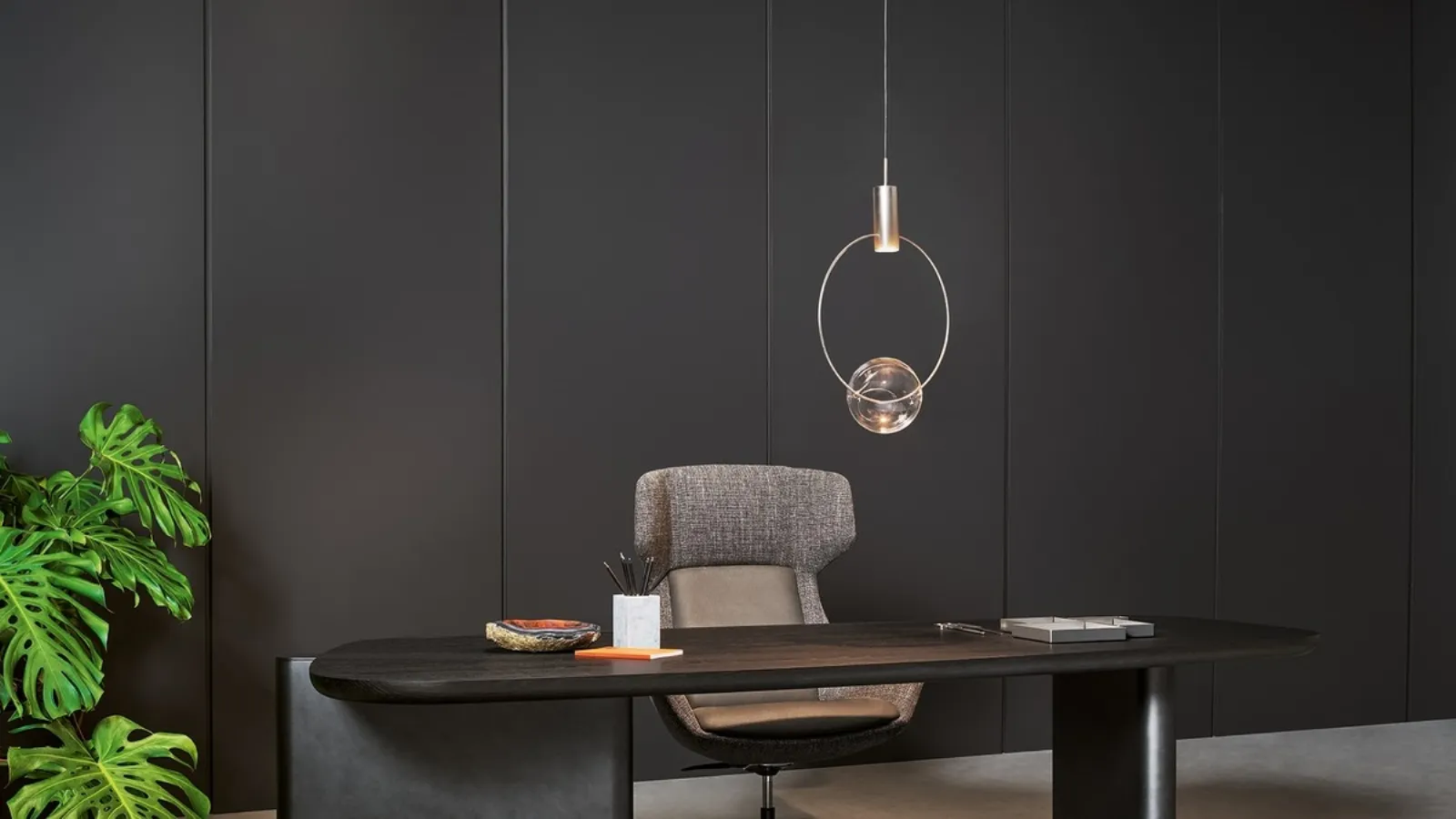 Keshi pendant lamp by Bonaldo