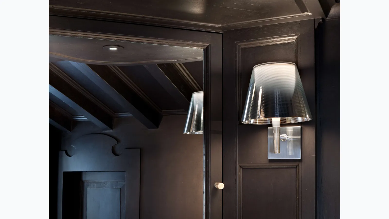 KTribe Wall lamp by Flos