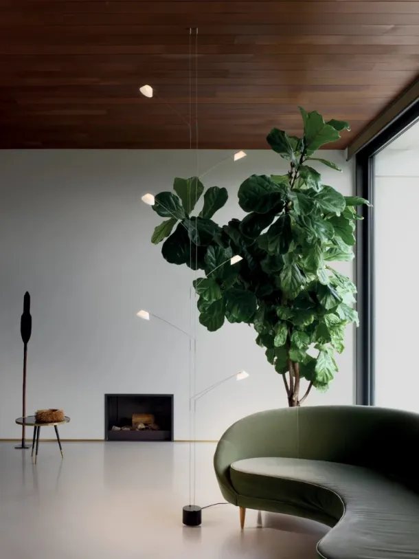 Floor lamp Liiu by Luceplan