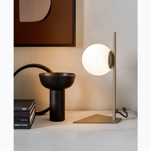 Table lamp Meridian T by Riflessi.
