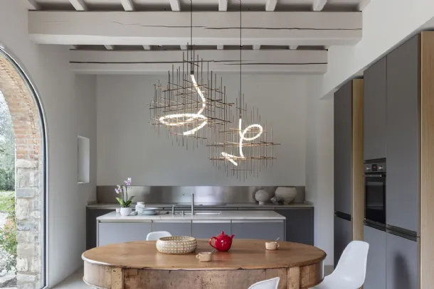 Pendant lamp with metal structure Metrica by Mogg