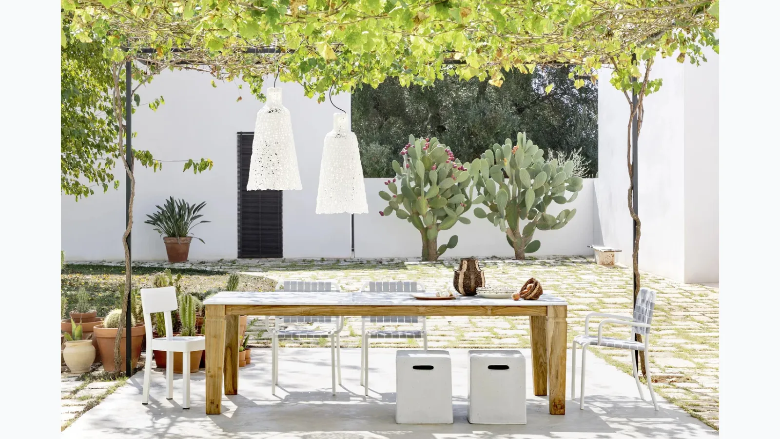 Random Outdoor suspension lamp in polyethylene by Gervasoni