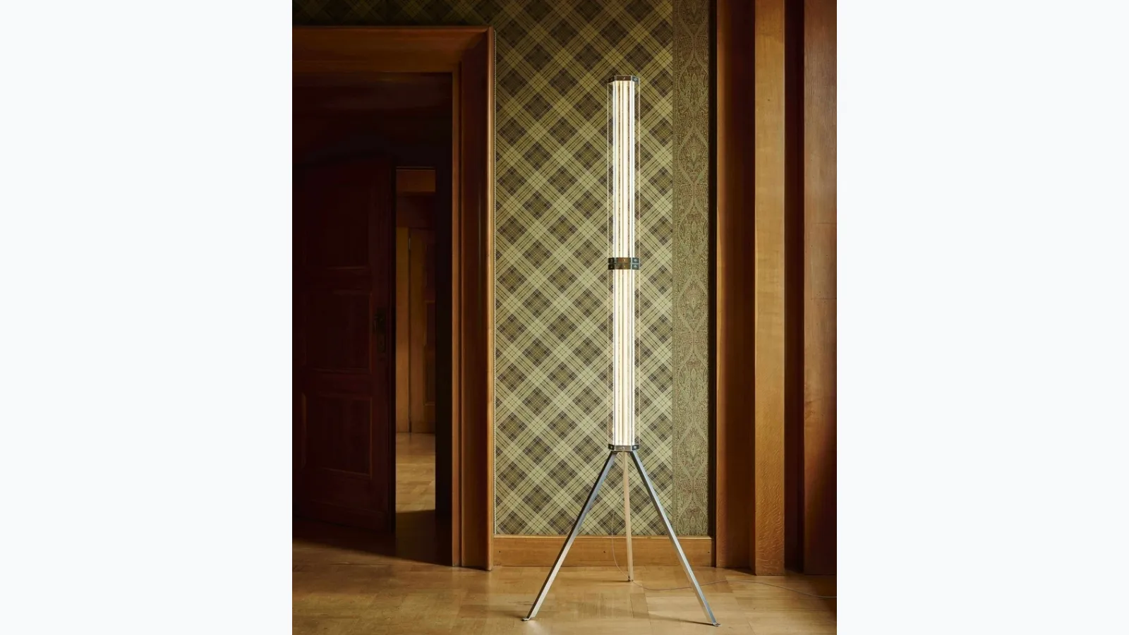 SuperWire Floor lamp by Flos
