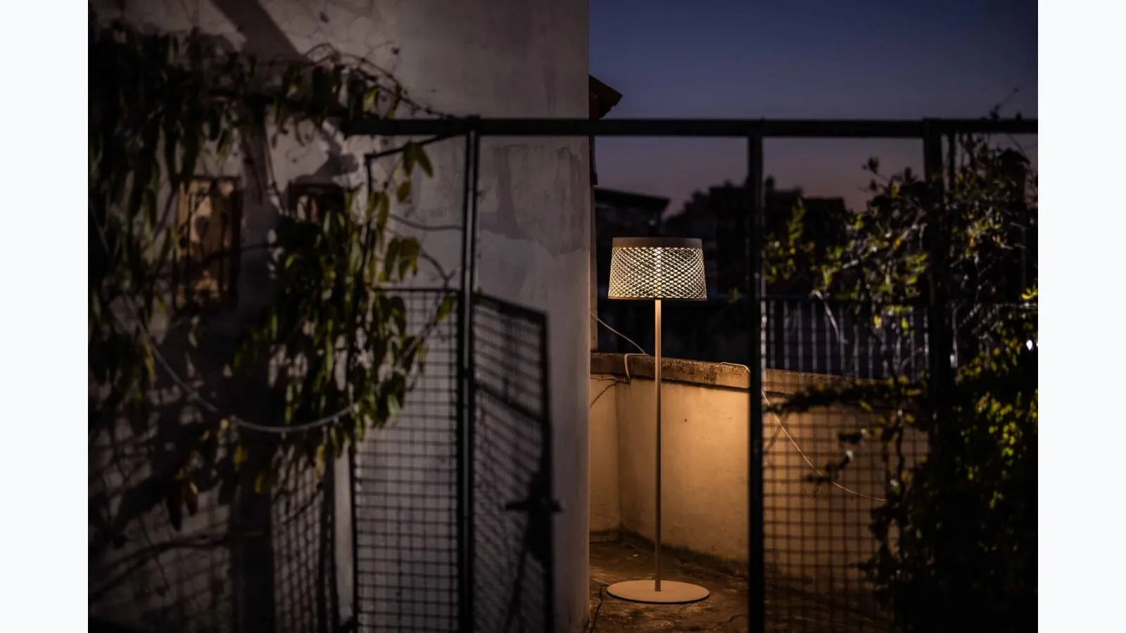 Twiggy Grid Outdoor lamp by Foscarini