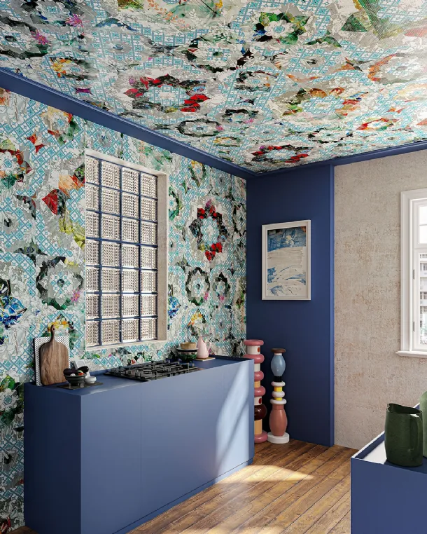 Ladylike geometric floral wallpaper by Inkiostro Bianco.