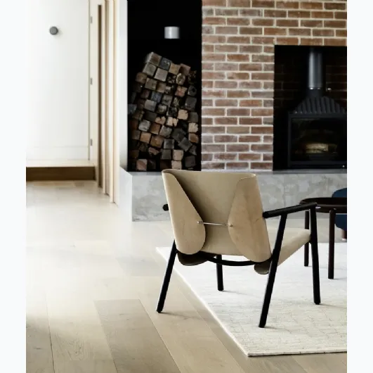 Leather armchair 1085 Edition by Kristalia