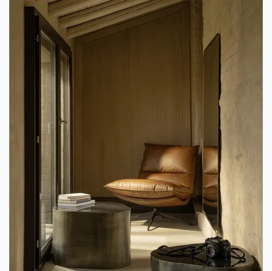 Alanez leather armchair by Bizzotto