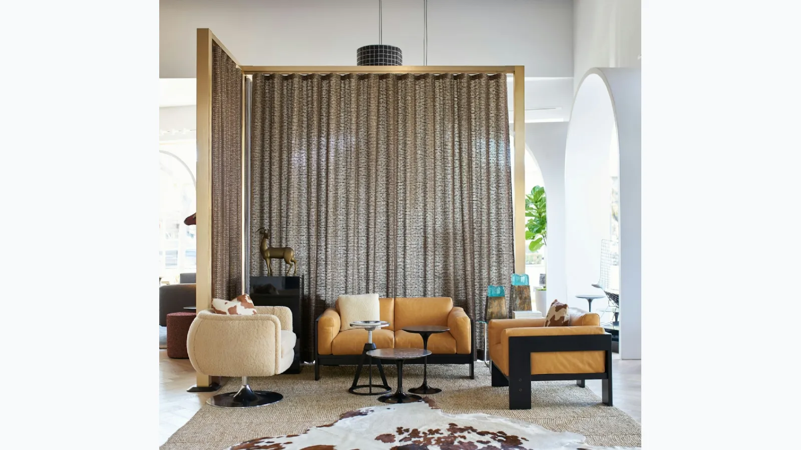 Leather armchair Bastiano Lounge Chair by Knoll