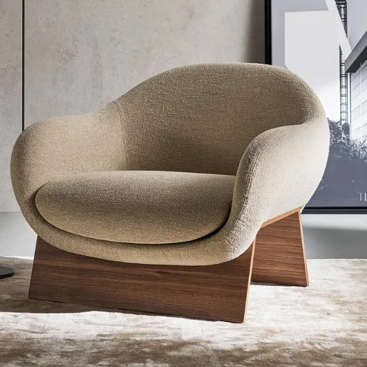 Boolean armchair by Bonaldo