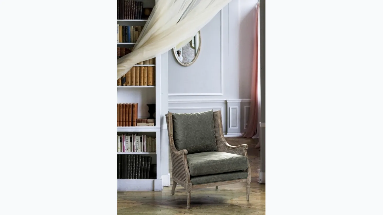 Classic Carolina armchair by Bizzotto