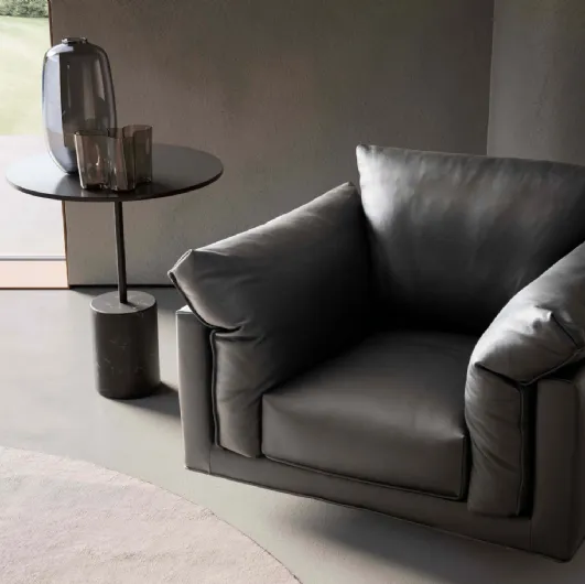 Leather armchair Charles by Valentini
