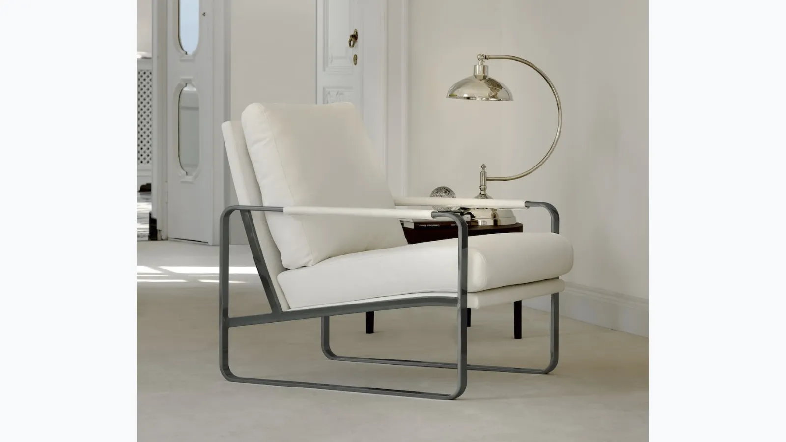Clarissa padded fabric armchair by Bontempi