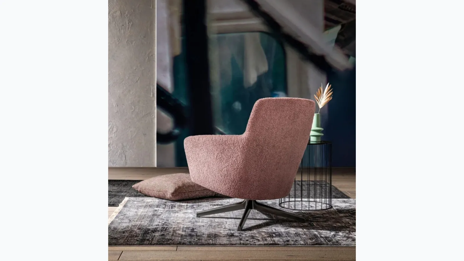 Denver armchair by Samoa