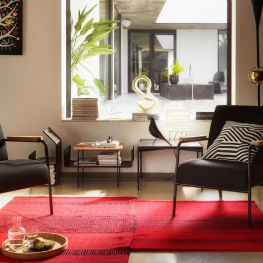 Fauteuil armchair in fabric and metal from the Salon de Vitra collection.