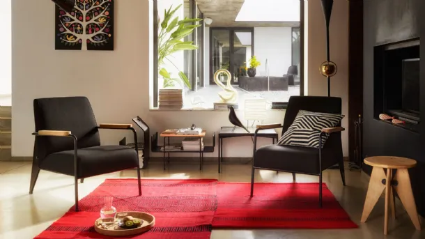 Fauteuil armchair in fabric and metal from the Salon de Vitra collection.