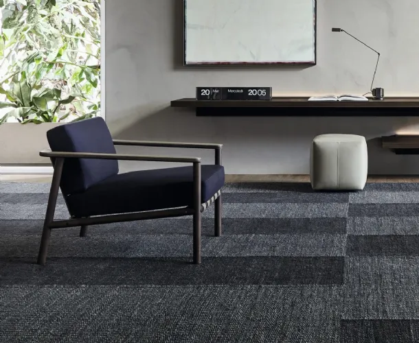 Gillis fabric armchair by Molteni & C