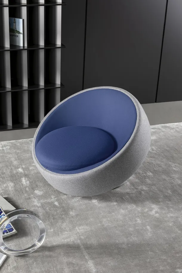 Design armchair Globalove by Bonaldo