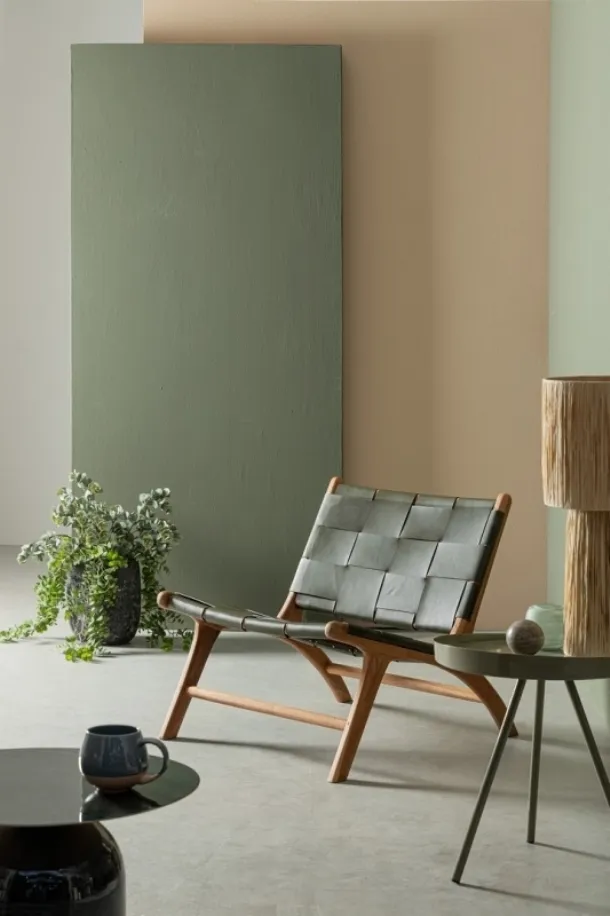 Leather and teak Joanna Lounge armchair by Bizzotto.