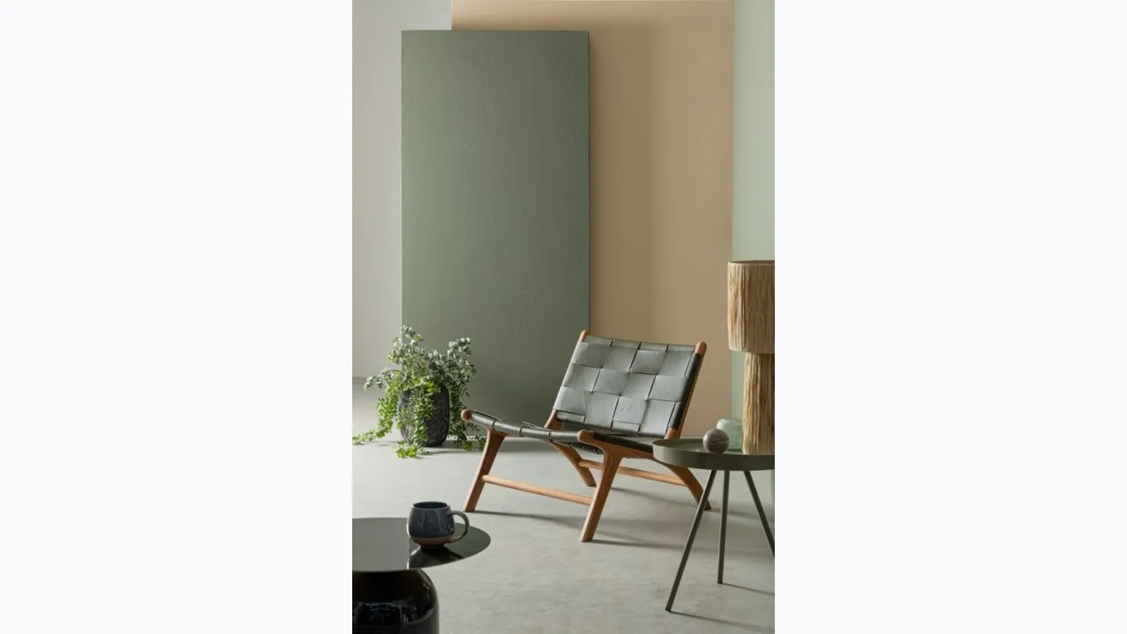 Leather and teak Joanna Lounge armchair by Bizzotto.