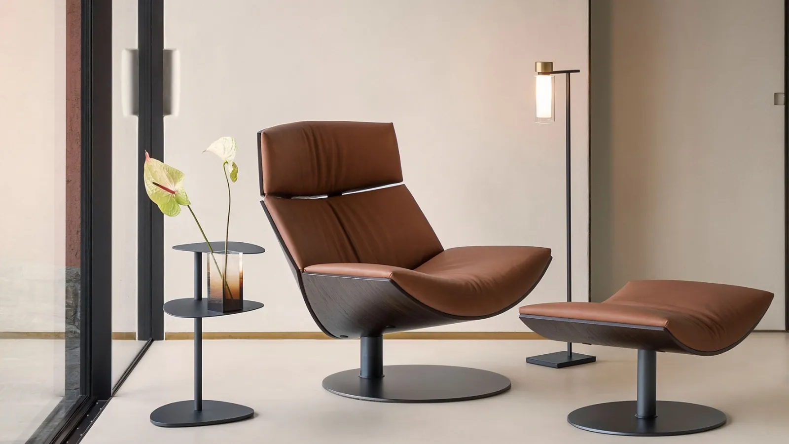 Kara swivel armchair by Desirèe