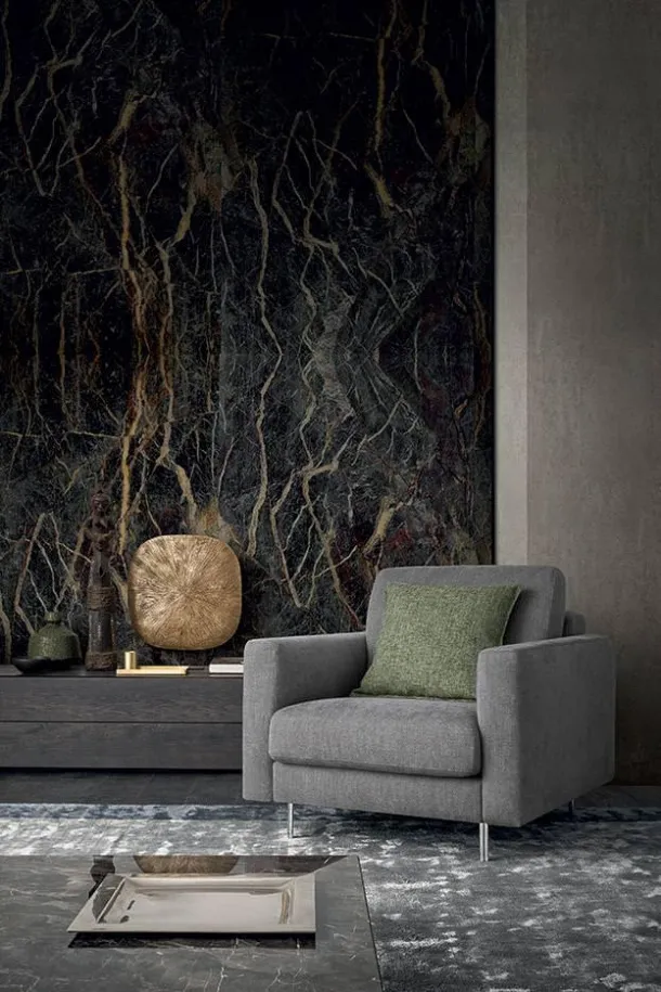 Kloè armchair by Fel