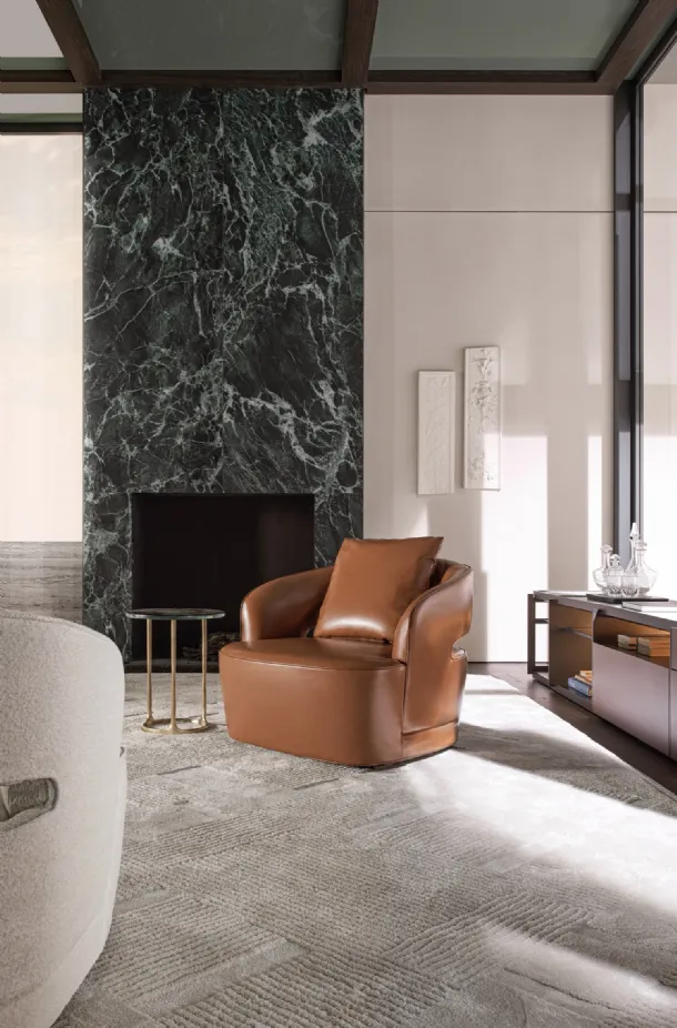 Leather armchair Lucio by Molteni & C