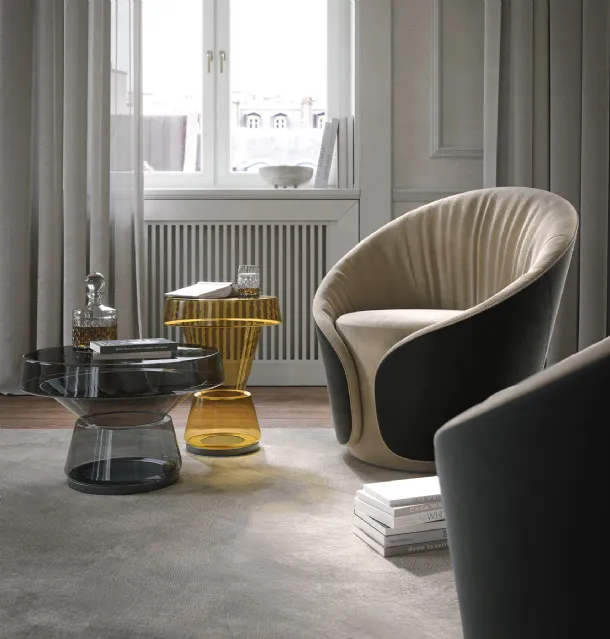 Mama armchair in fabric and leather by Tonin Casa.