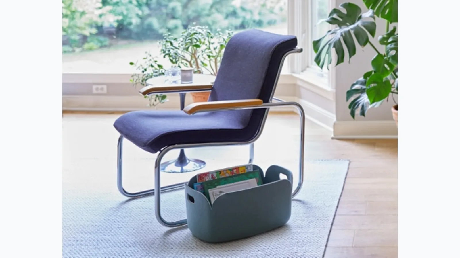 MB Lounge Chair armchair by Knoll