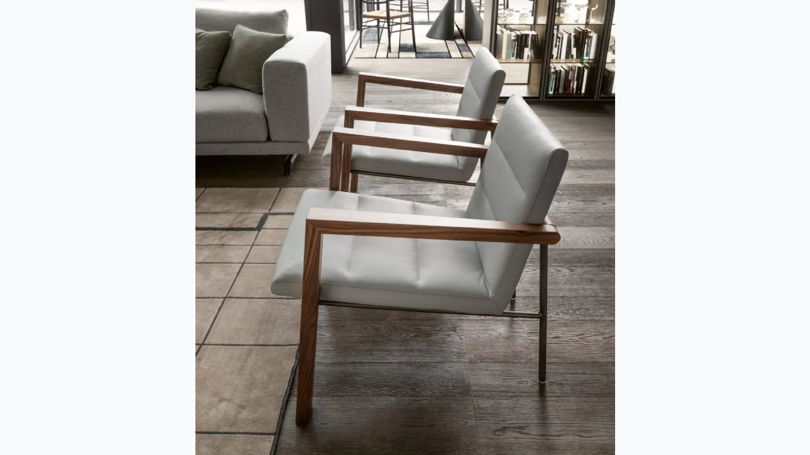 Mimosa armchair in leather and wood by Presotto