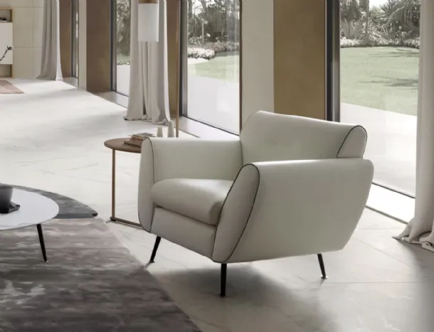 Leather armchair Olive by Presotto.