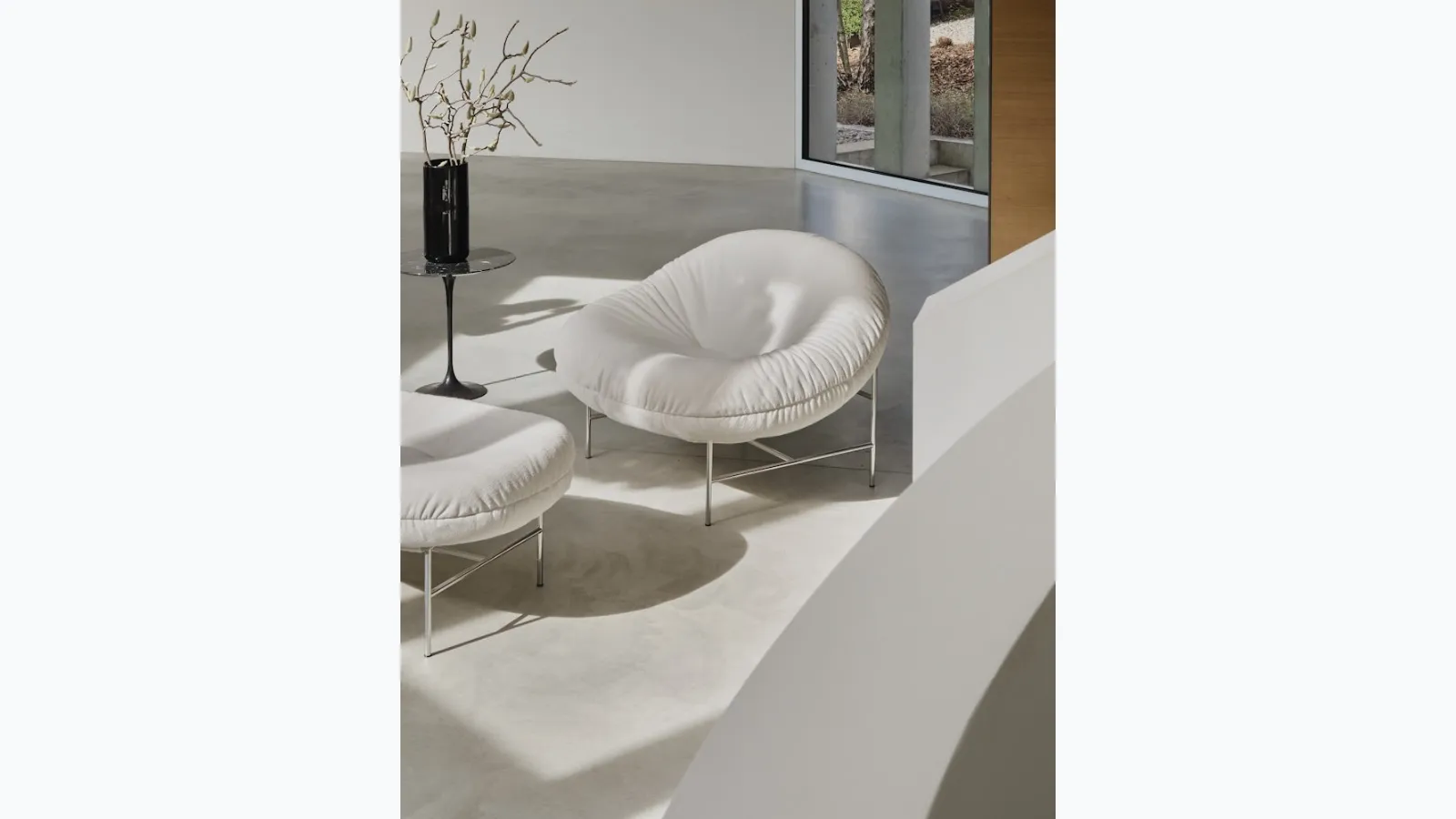 Knoll's Bun Lounge Chair