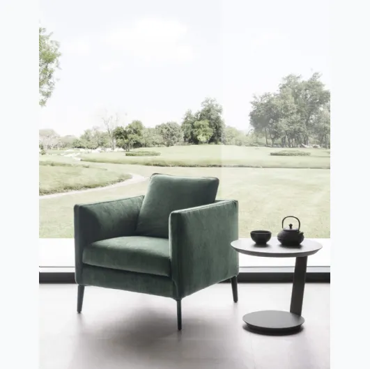 Raffaello armchair in Presotto fabric.
