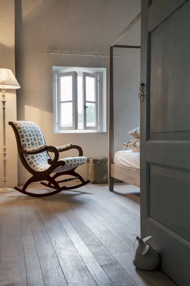 Rosemary rocking armchair by Tonin Casa