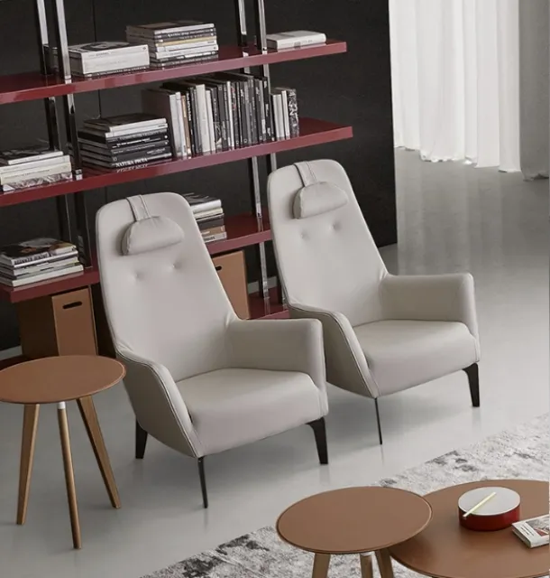 Valentina leather armchair with steel frame by Dema.