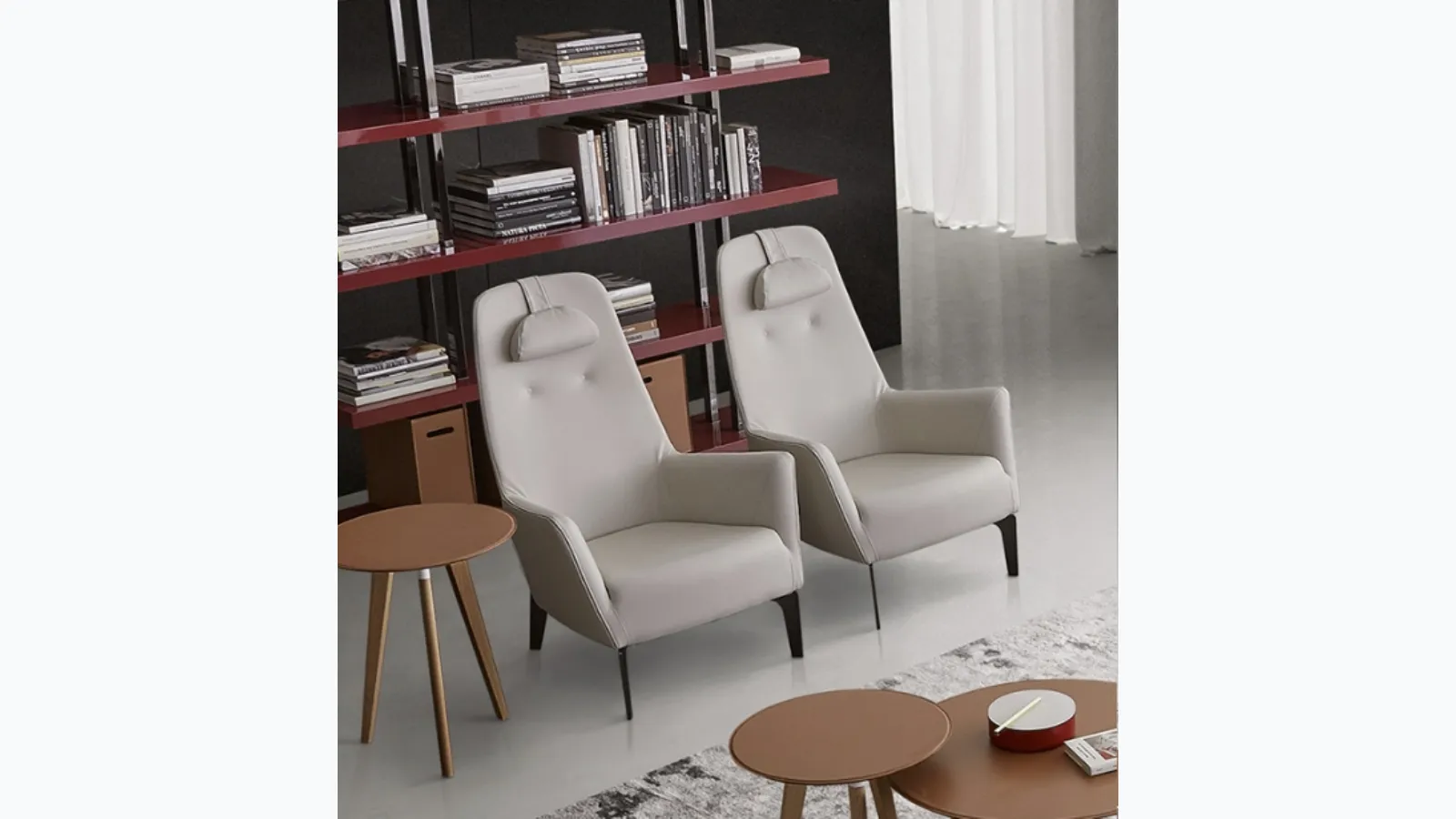 Valentina leather armchair with steel frame by Dema.
