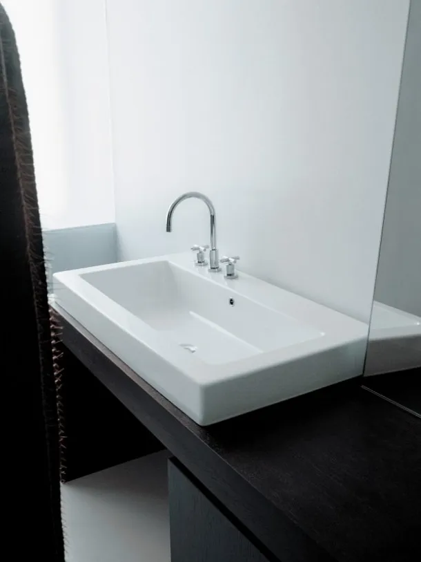 Acquagrande sink by Flaminia